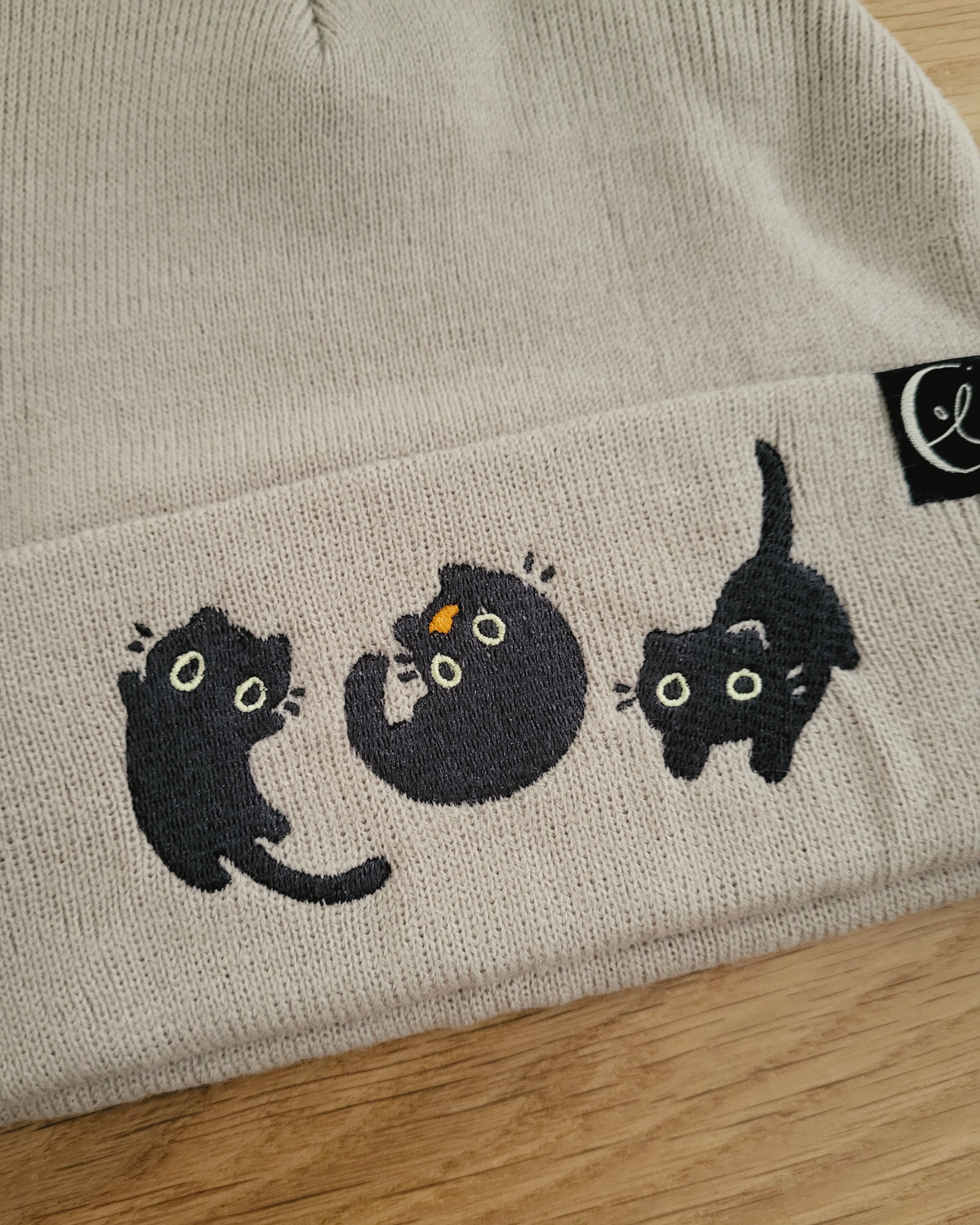 Compost cat void beanie