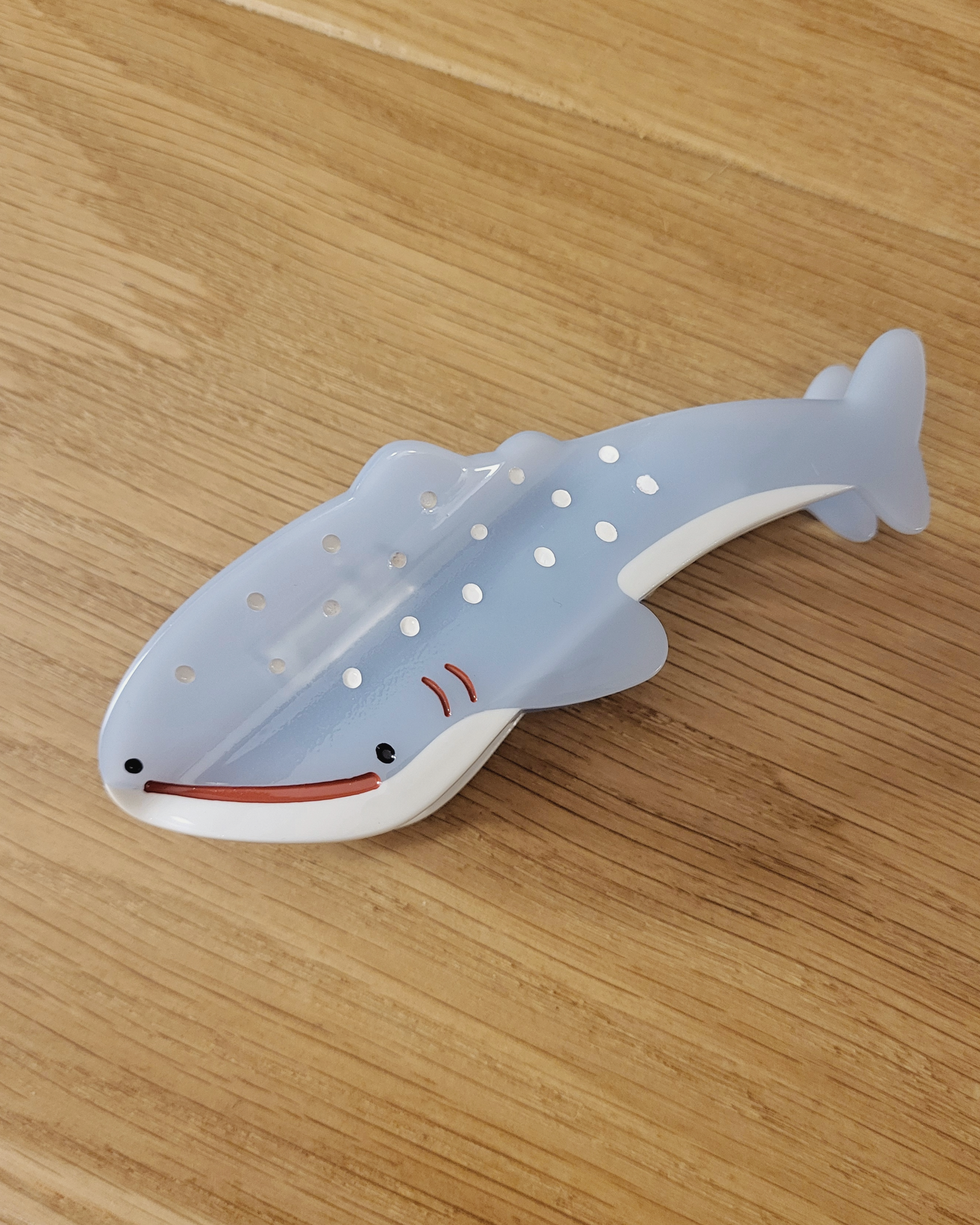 Whale shark hair claw clip