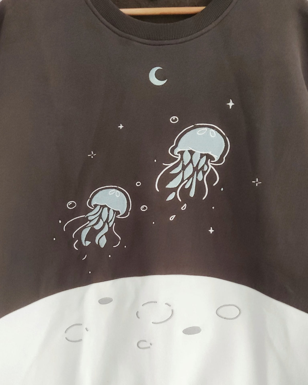 Jellyfish Moon sweatshirt